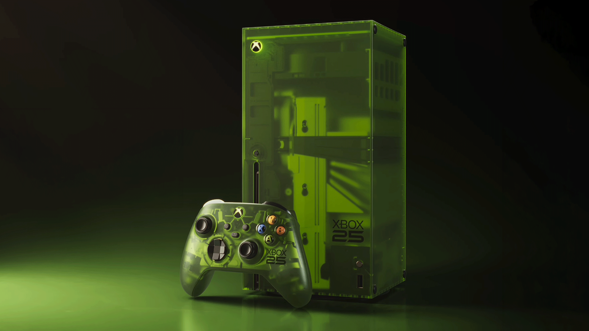Xbox周年纪念版主机在eBay上以数千美元高价售出，黄牛借X25之机大肆敛财。