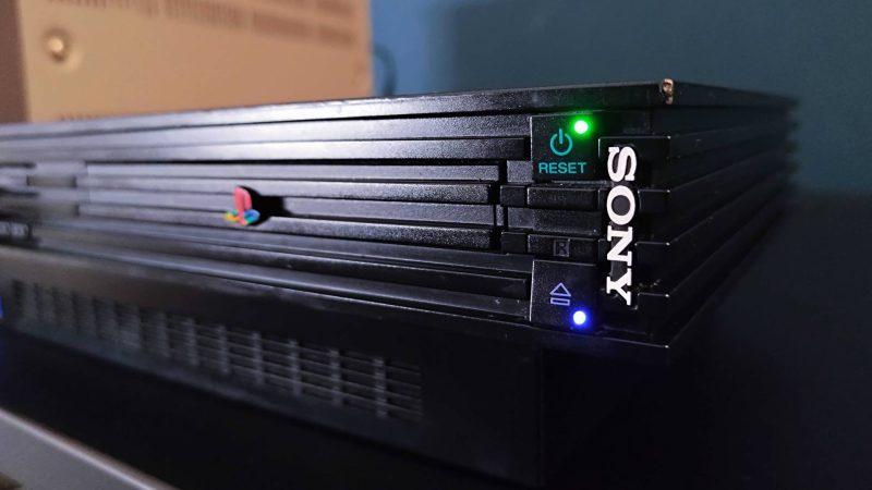 索尼弃光盘，我用PS2原机玩情怀