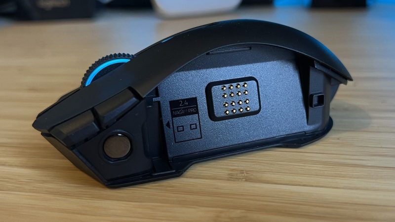 雷蛇 Naga V3 Pro 评测：全能鼠标在杂乱 Steam 库中表现出色，但类型化玩家需谨慎