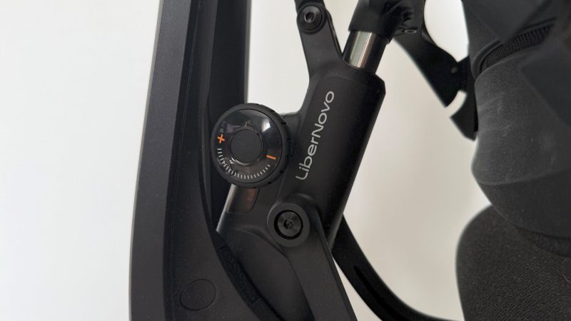 LiberNovo Omni SE 评测：缺少电子功能的入门款游戏椅