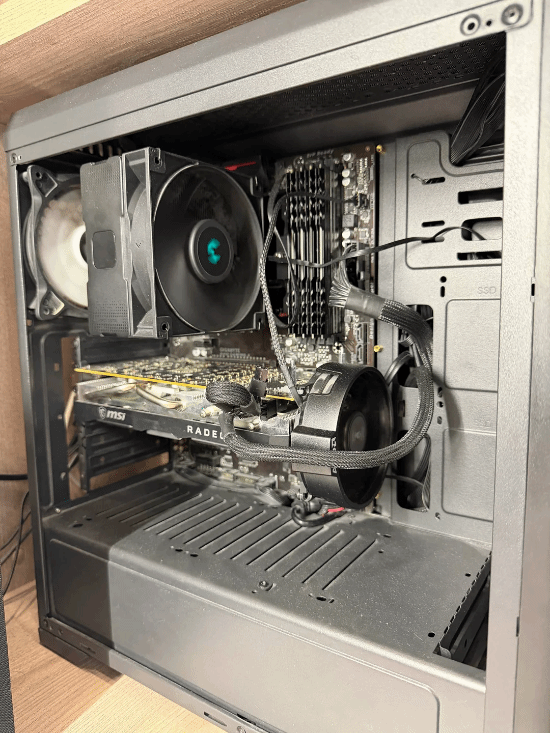 旧卡逆袭！动手大神把RX5700XT温度狂降23℃