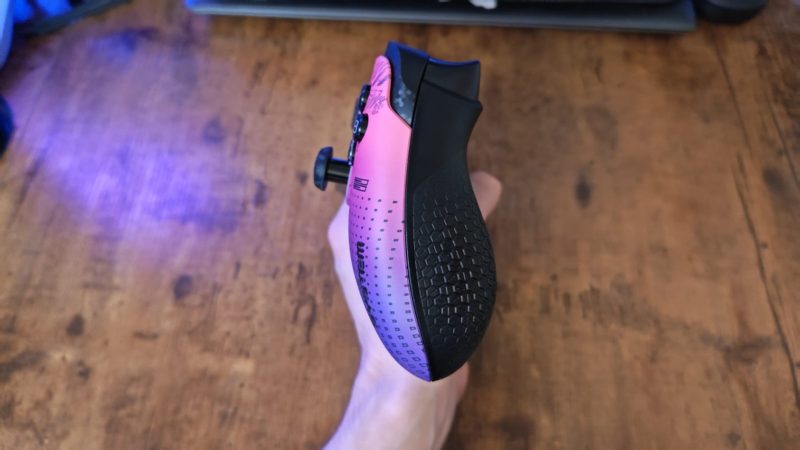 手柄舒适度比专业功能还重要？Scuf Valor Pro上手感受