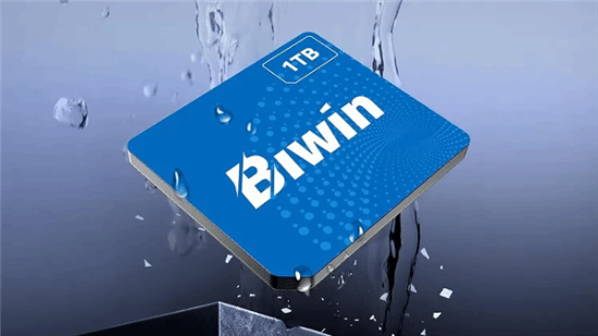 佰维发布CL100 Mini SSD：约1克重、3700MB/s，已用于OneXPlayer与GPD Win5掌机