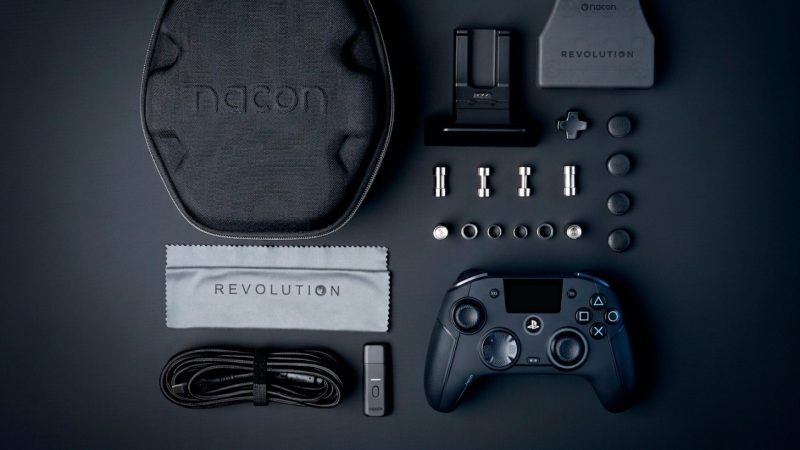 Nacon发布首款带屏幕和充电底座的PS5手柄Revolution 5 Unlimited
